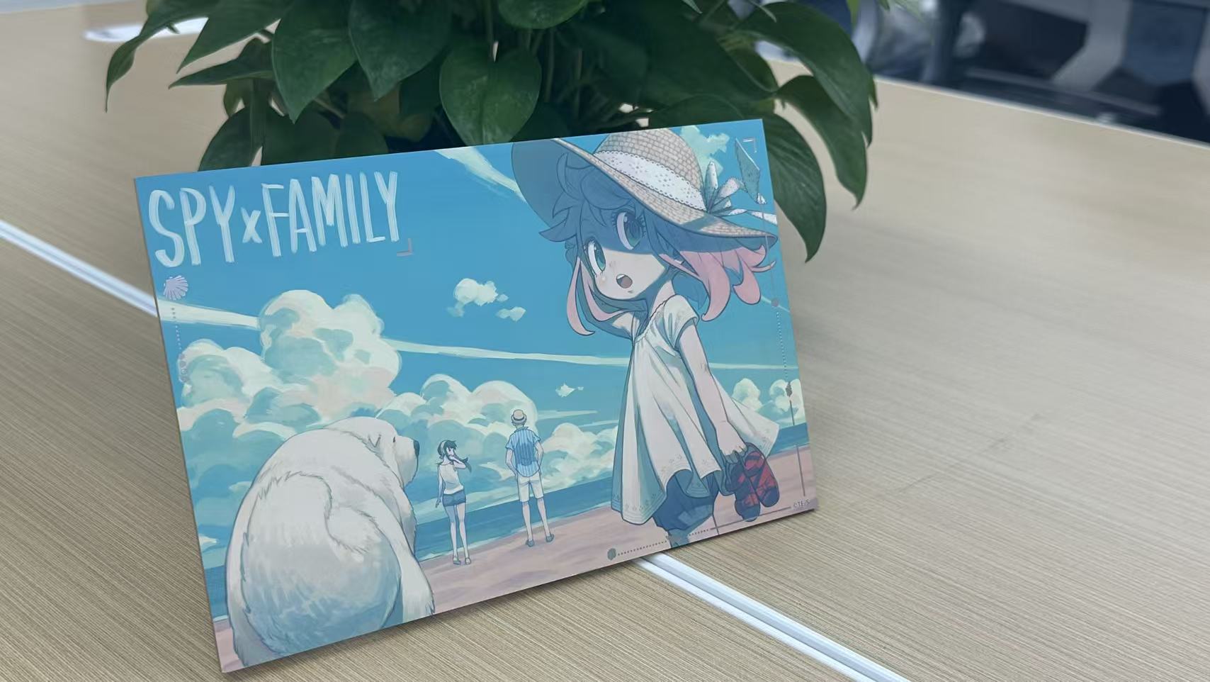 Infinite colored paper