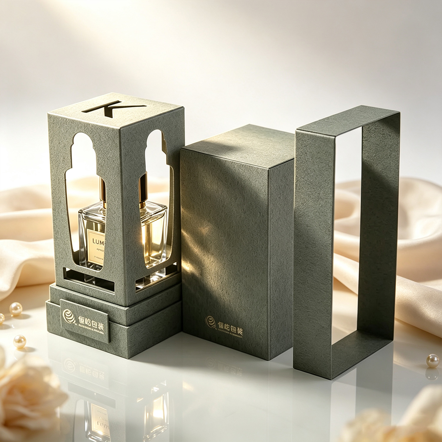 Holiday Limited-Edition Shaped Box