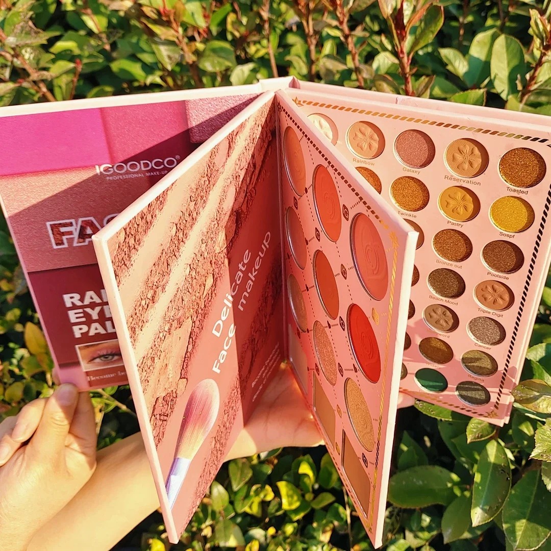 Folding round multi-compartment powder compact packaging box, makeup foundation and blush partitioned round disc paper box, gray board pasted round structure, hot foil stamping printing, customizable with built-in mirror.